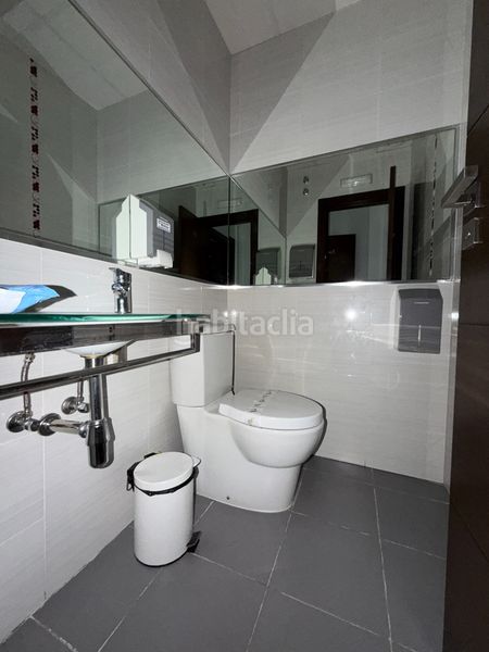 Foto e2d9198a-a41a-49af-890f-d8804112c838. Edifici a Úbeda
