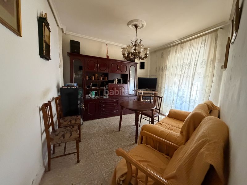 Foto 1b460cb9-94f8-4440-8e31-51919d8f7d17. Casa a Úbeda