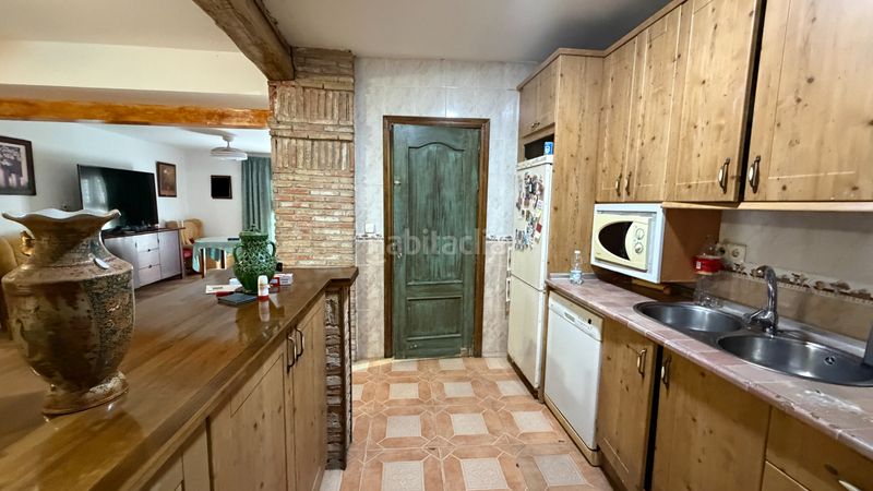 Foto e319cd73-c265-4417-96a6-c6c3f5687d69. Casa amb xemeneia a Úbeda