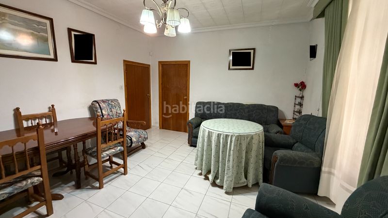 Foto ac765cfe-31c7-470c-807e-7c4c5e94be97. Casa amb aparcament a Úbeda