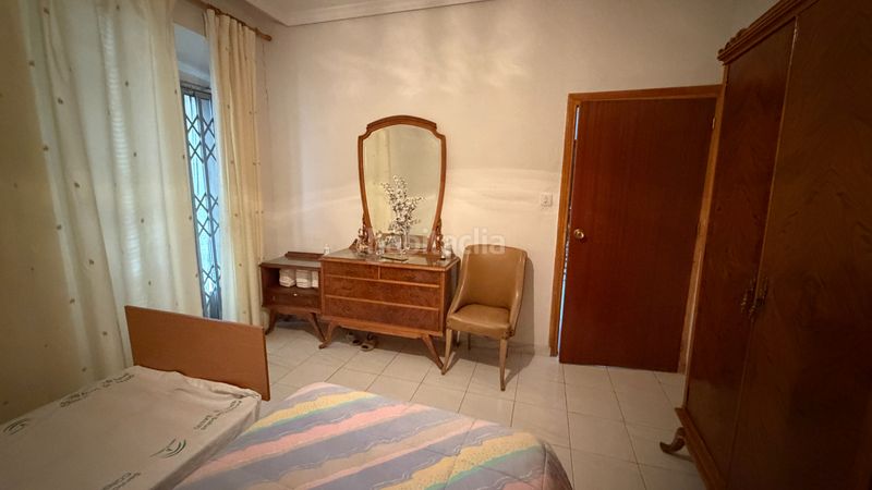 Foto ad6c76cd-335d-4143-ac9f-4dfdd23a6f8c. Casa amb aparcament a Úbeda