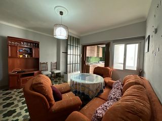 Appartement  Calle don juan. Estupendo piso zona plaza de andalucía