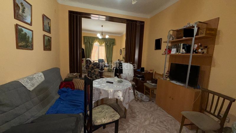 Foto b0b79095-bd91-4815-8311-c5fd0e3443cd. Casa amb aparcament a Úbeda