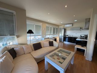 Location Appartement  Avenida ramón y cajal. Se alquila estupendo piso avenida ramón y cajal