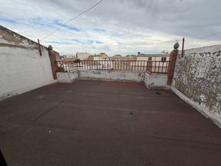 Pis  Calle san ginés. Estupendo piso en sabiote