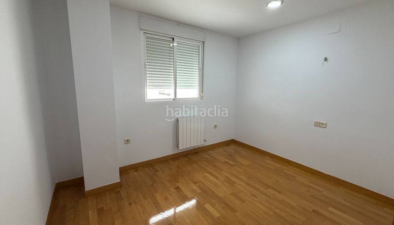 Foto ddde7bbe-46b0-46c5-8cf4-3d2a736ce993. Pis amb calefacció piscina a Úbeda