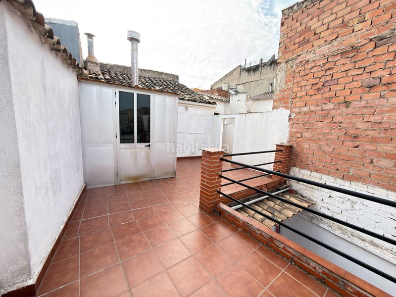 Foto 7bb928ca-1982-43d7-92f6-aa504431ee7d. Casa amb xemeneia calefacció a Rus