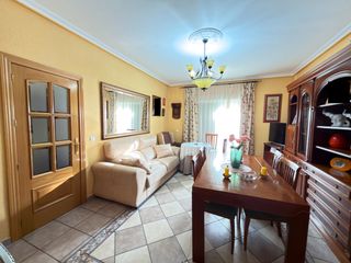 Etagenwohnung  Calle villacarrillo. Estupendo piso zona puerta el sol