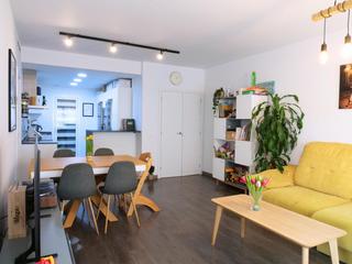 Piso en Sierra de Estepona - Avda. de Andalucía. Apartamento 3 dormitorios  garage y trastero