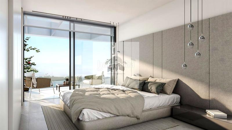 Foto cd78afb3-d279-47c5-98e4-8b6cfbe8f23e. Piso obra nueva con vistas panorámicas al mar estpona en Estepona