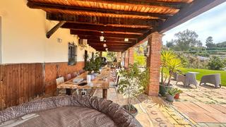 Lloguer Masia  Alberdina. Finca rústica con cuadras en alquiler de l arga temporada  zona