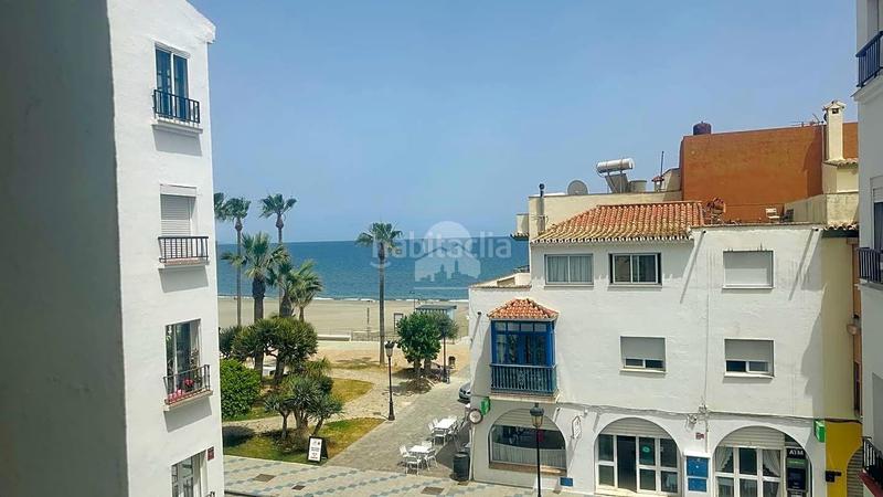 Foto 8bff1f9f-57f7-4c6a-bef2-b3815a28aef9. Piso apartamento con vistas al mar en zona San Luis de Sabinillas en Manilva