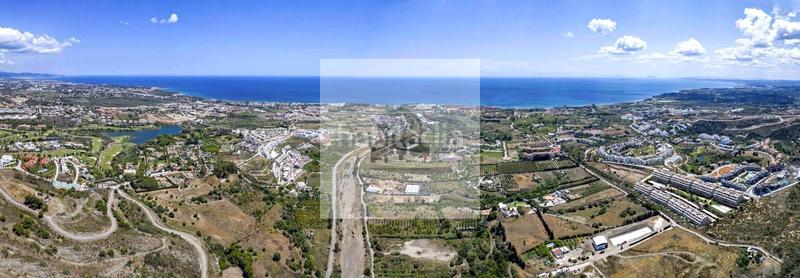 Foto 5f9f4114-3a10-4e7c-817e-8f3b74bd6d7e. Ático atico obra nueva 2 dormitorios terraza y solarium en Estepona