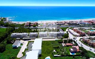 Pis a Marina de Casares. Obra nueva atico 3 dormitorios  123 m terraza  casares playa