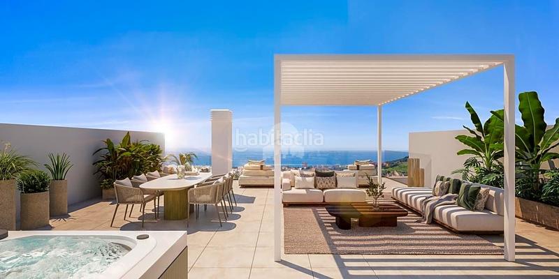 Foto 4eb1e964-cbb2-4a97-a996-dd66aa13ae42. Piso espectacular atico con vistas mar en Manilva pueblo Manilva