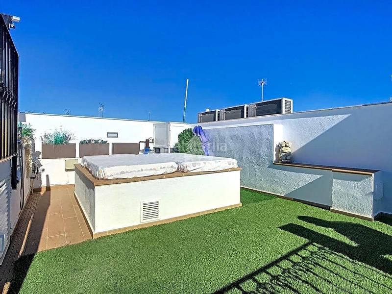 Foto d70ed856-194f-4afd-826e-1fb60c334708. Casa acogedora casa unifamiliar con ascensor en el Centro con piscina privada en Estepona