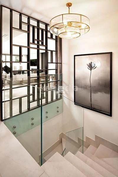 Foto 8db330b8-662e-4d5b-9f0e-8aea06344cde. Àtic amb calefacció aparcament piscina a Los Naranjos Marbella