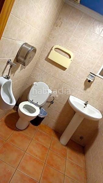 Foto 440011a1-4fa4-49be-9d15-fd6b51f150fd. Trapasso locale commerciale in puerto de Estepona Estepona