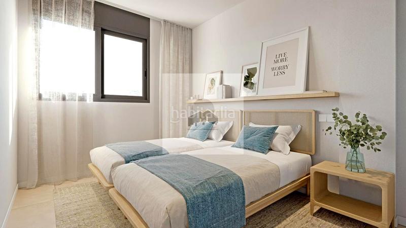 Foto f3bbe4a3-697c-40b0-bc8f-e66ddcb06228. Piso 3 dormitorios vistas al margrandes terrazas en Estepona