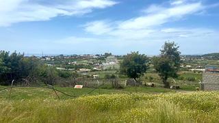 Terreno residencial en Las Lomas. Terreno zona reinoso