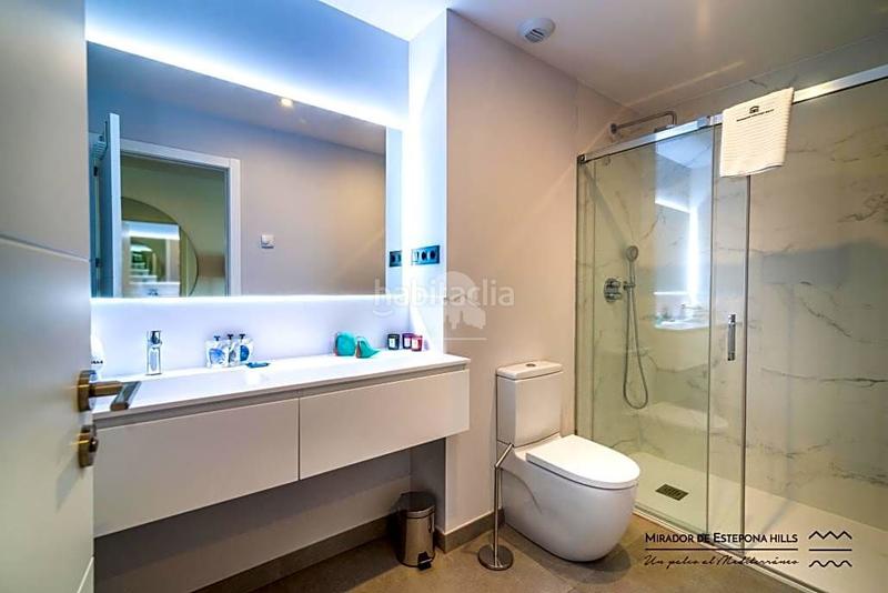 Foto c98c0a2f-e1e3-4b4c-8c5a-574ec8b256df. Attico con parcheggio in Cancelada Estepona