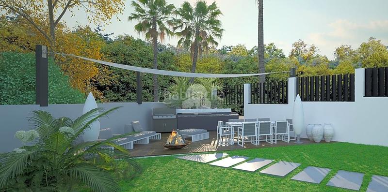 Foto 43a49725-3eec-4dbb-a01e-765e4838f553. Haus mit heizung parking pool in Marbesa Marbella