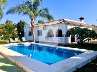 Mas à El Velerín. Finca rustica con piscina. zona velerín