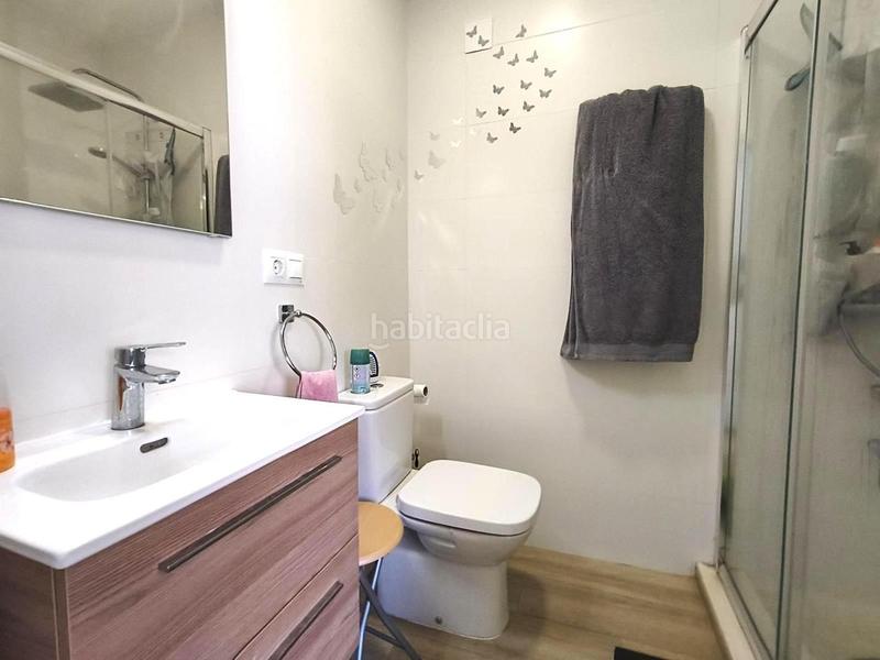 Foto 859a6d72-41dc-4712-b966-51af2500a4a5. Piso coqueto apartamento 2 dormitorios con vistas mar en Manilva