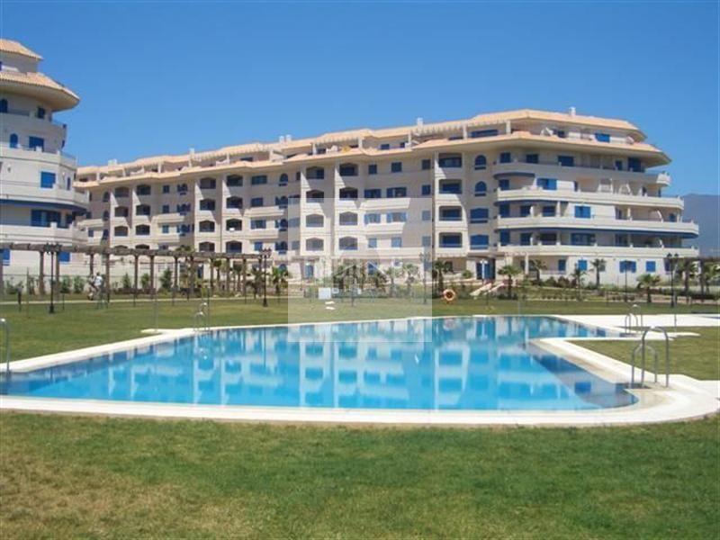 Foto a5bd58ab-a9e0-4331-9182-2d366d8a266e. Lloguer àtic a San Luis de Sabinillas Manilva