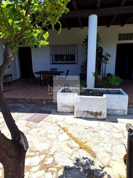 Foto cb6f337e-7174-44d0-bb2c-2bf95976ea82. Casale in Las Lomas Estepona