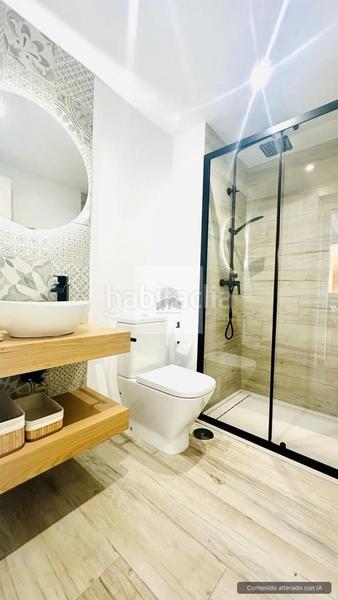 Foto 81338ba0-954f-40f2-9937-8d04e96c217f. Alquiler piso vivienda en alquiler disponible zona puerto en Estepona