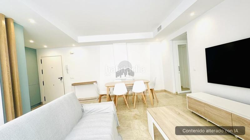 Foto ee2c3b4b-c4d3-435c-9660-56767fe5cac0. Alquiler piso vivienda en alquiler disponible zona puerto en Estepona