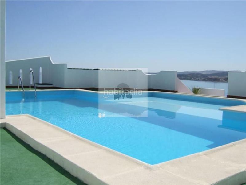 Foto cf8def37-50b5-40eb-be41-119685fd5634. Etagenwohnung mit pool in Seghers Estepona