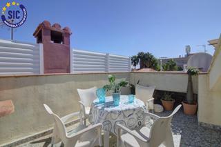 Casa  Calle d'oriola 2. Casa independiente en la tranquila playa de casablanca