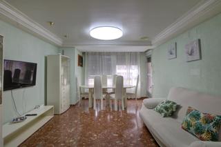 Location Appartement  Avenida corazon de jesús 59. Amplio piso en el centro de vall duixo