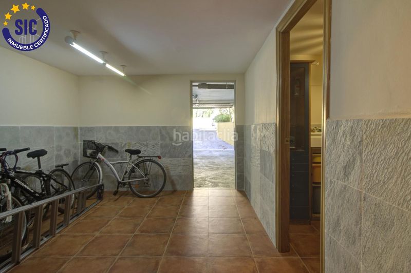 Foto 070eacff-b029-4791-99ab-52ddb5028d32. Casa adossada amb calefacció aparcament piscina a Sagunt