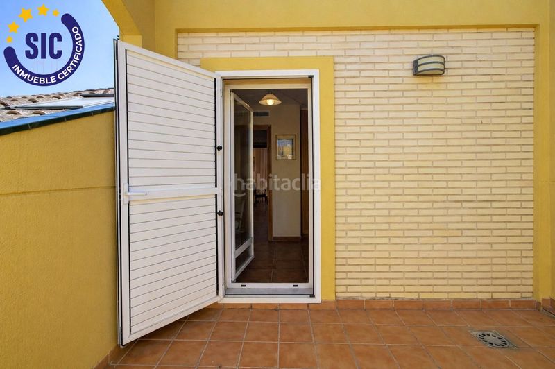 Foto 7faa2575-bc67-493d-8fa6-02fc3853e81b. Casa adossada amb calefacció aparcament piscina a Sagunt