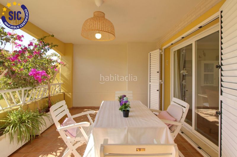 Foto b64cbaf6-c798-46fc-9001-b928d3264b80. Casa adossada amb calefacció aparcament piscina a Sagunt