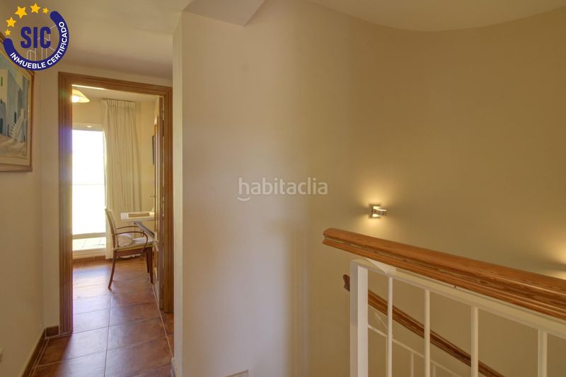 Foto da6bf9a5-fea1-4807-b7d9-f9a6614ae3af. Casa adossada amb calefacció aparcament piscina a Sagunt
