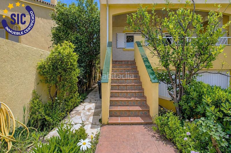 Foto def64587-1865-4601-ba8e-2814edc73f07. Casa adossada amb calefacció aparcament piscina a Sagunt