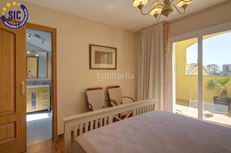Foto df778d56-5536-4ff4-9c94-85e99fe26324. Casa adossada amb calefacció aparcament piscina a Sagunt