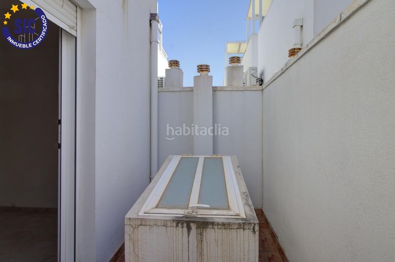 Foto 47552ced-0a77-4f15-b74c-0eae49af4551. Casa adossada amb aparcament a Chilches