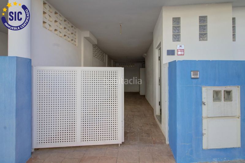 Foto 4f8433ca-c61f-48e8-9ce4-bcd3a9a64809. Casa adossada amb aparcament a Chilches