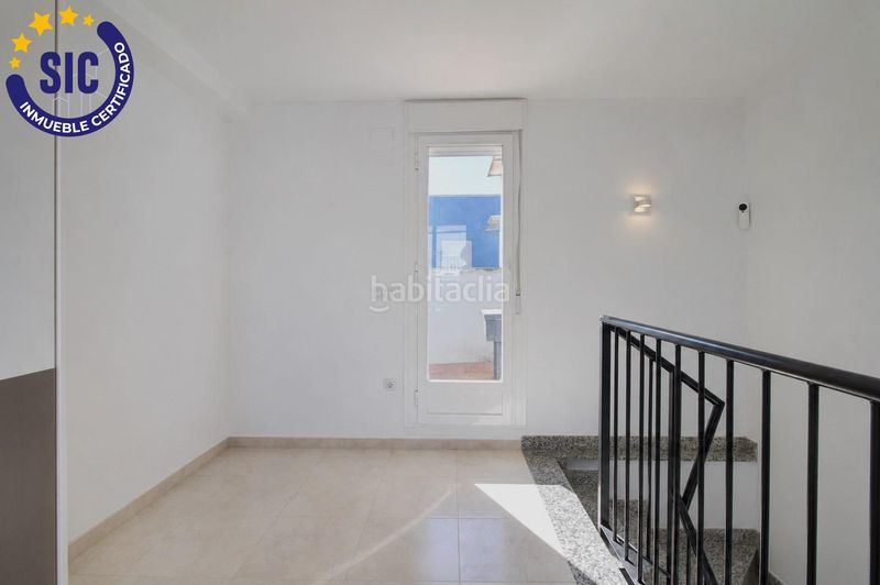 Foto 7187d061-9b0d-4809-9e35-d70718d425b6. Casa adossada amb aparcament a Chilches