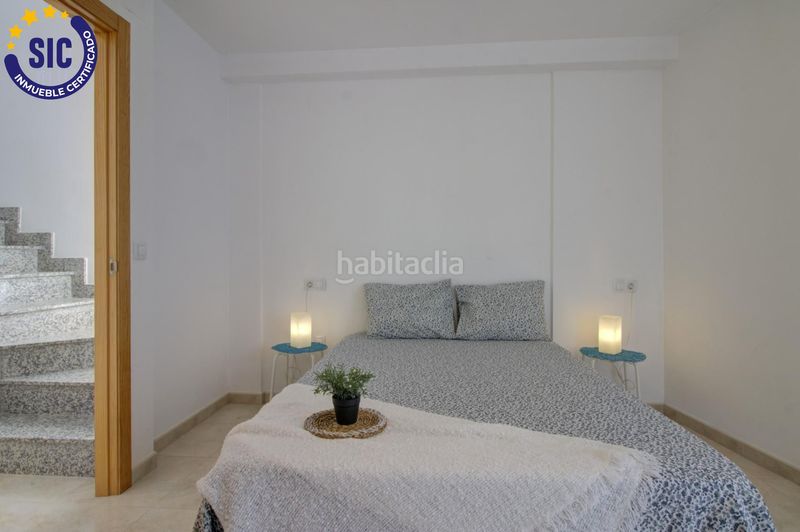 Foto 8d9075fb-91fb-452e-a542-11fdda3923d4. Casa adossada amb aparcament a Chilches