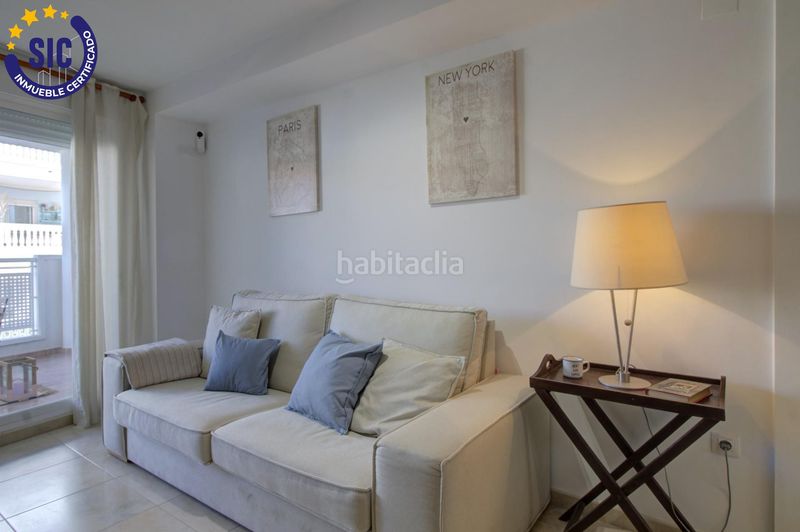Foto ad4b6eb0-2dc6-45a8-a470-fa8e7484d77c. Casa adossada amb aparcament a Chilches