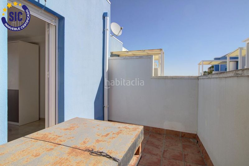 Foto b475046d-5784-4ba2-b39a-1828dabff9f8. Casa adossada amb aparcament a Chilches