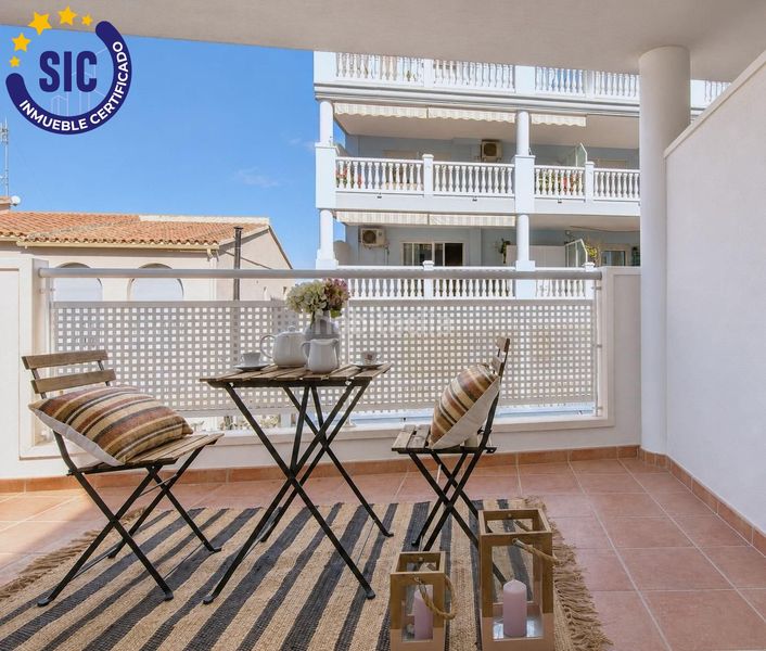 Foto e55f0e6f-f7a0-48ea-9b48-e5d5c80f14d4. Casa adossada amb aparcament a Chilches
