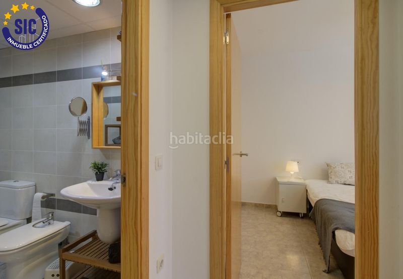 Foto f3bc2f05-83ac-4c69-acf6-9508dffd3450. Apartament amb aparcament piscina a La Torre-Playa de Chilches Moncofa