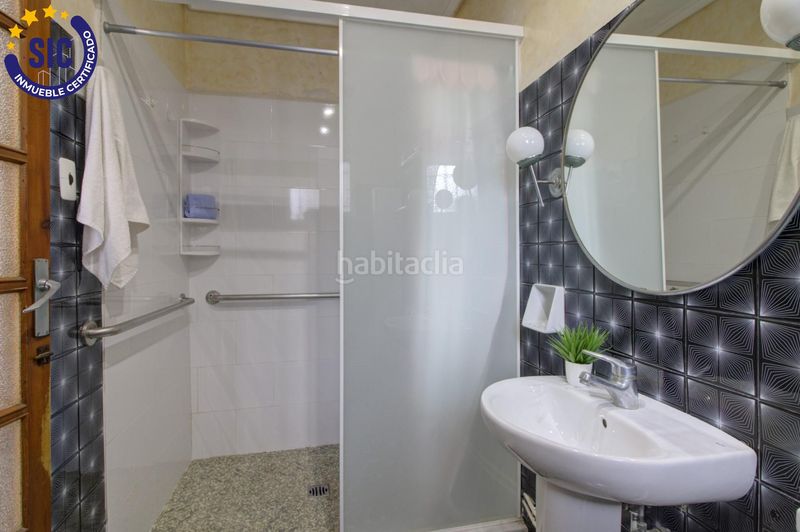 Foto 76392520-9bba-4604-97dc-15a5c2a2002a. Planta baixa a Faura